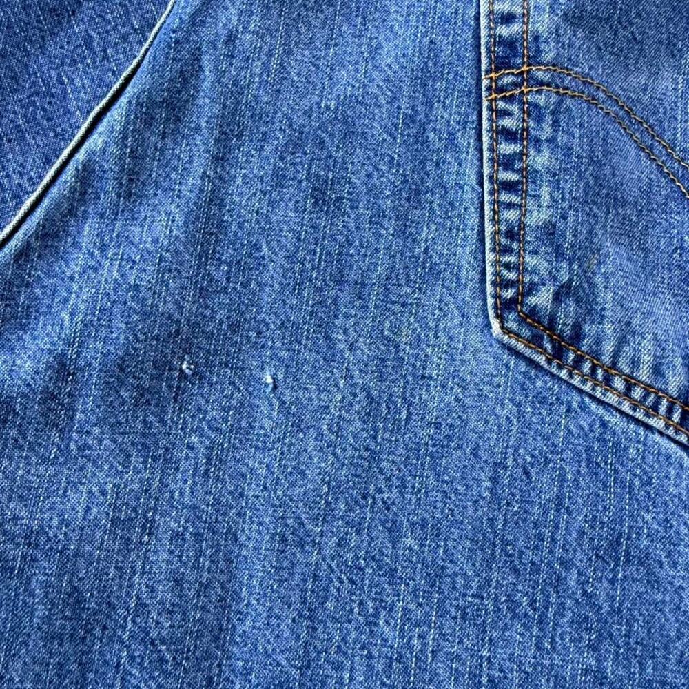Levis Jeans - Picture 4 of 4